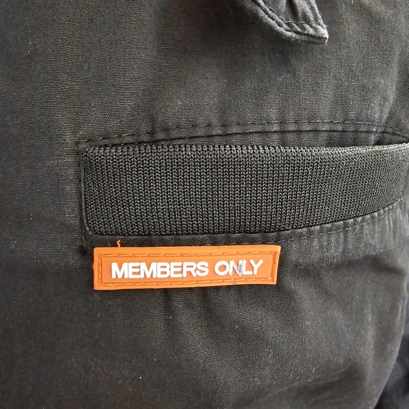 Racer Style Nickelodeon Jacket with Classic 90's Rugrats Graffic Art - Picture 6 of 13